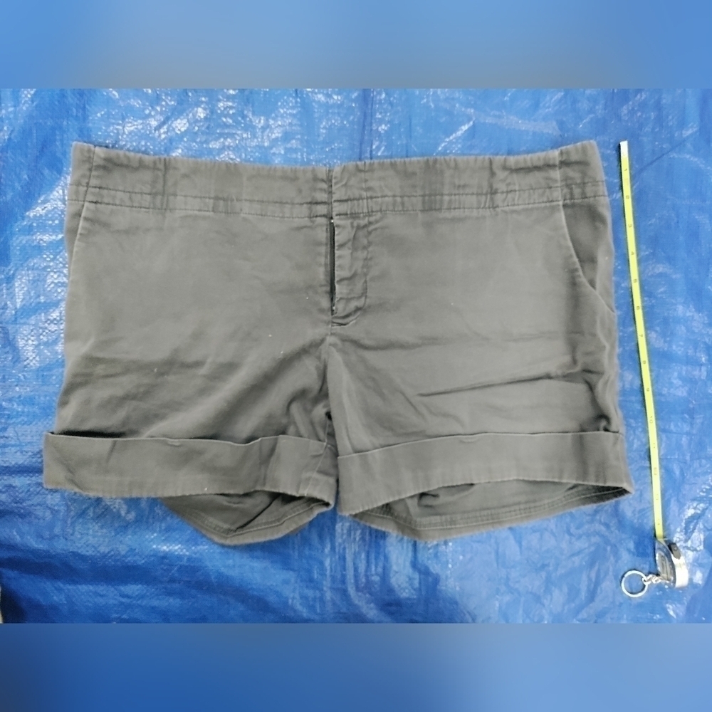 Mission stretch shorts